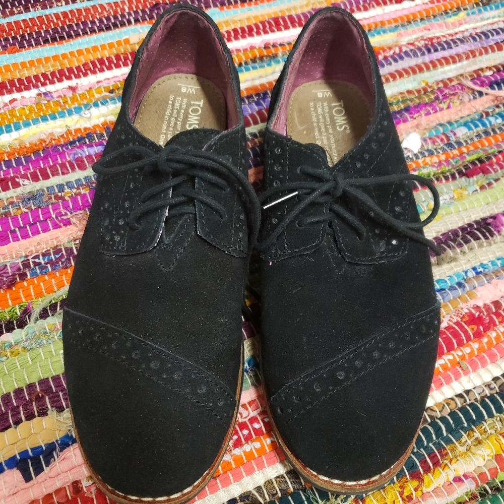 Shoes - Picture 8 of 8